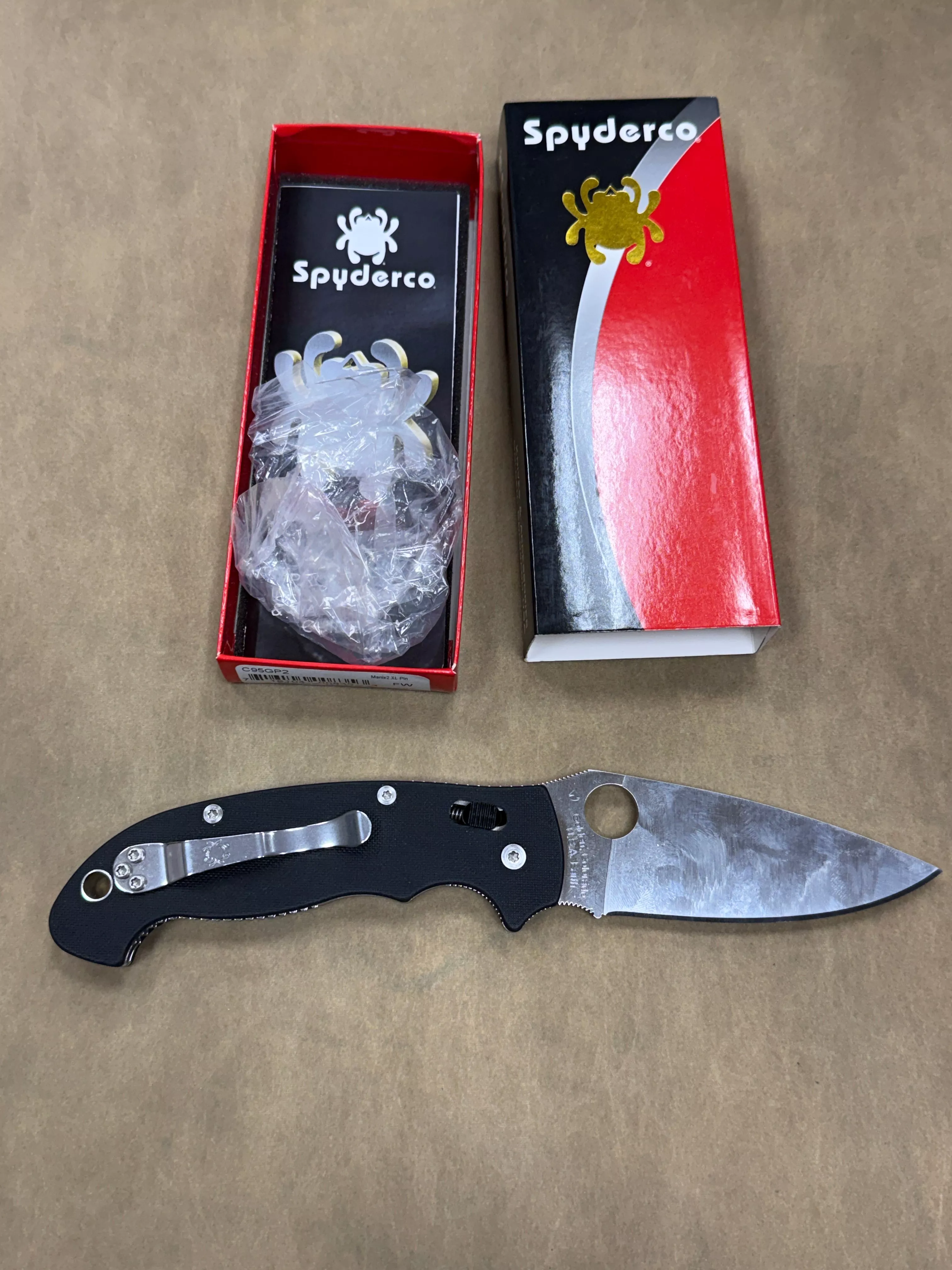 Spyderco Manix 2 XL detail
