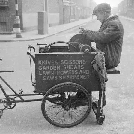 Historie broušení nožů